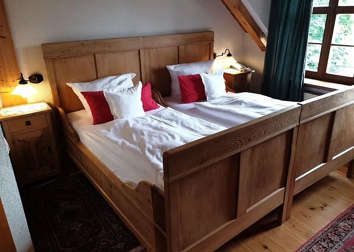 Cb Becker בית הארחה