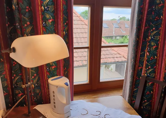 Cb Becker בית הארחה 3*